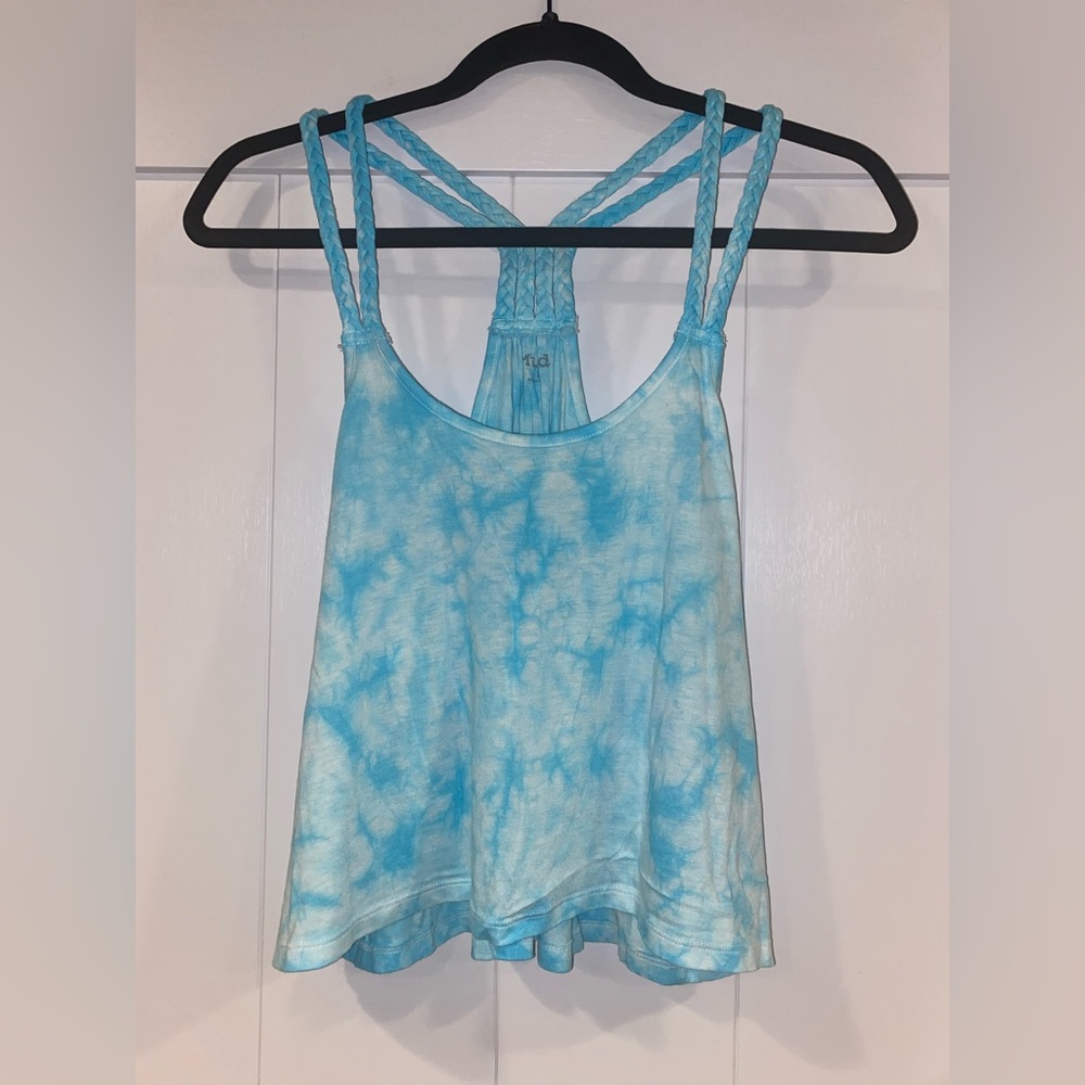 Women’s Mudd Blue & White Tie Dye Flowy Tank Top with Braided Straps - Size M